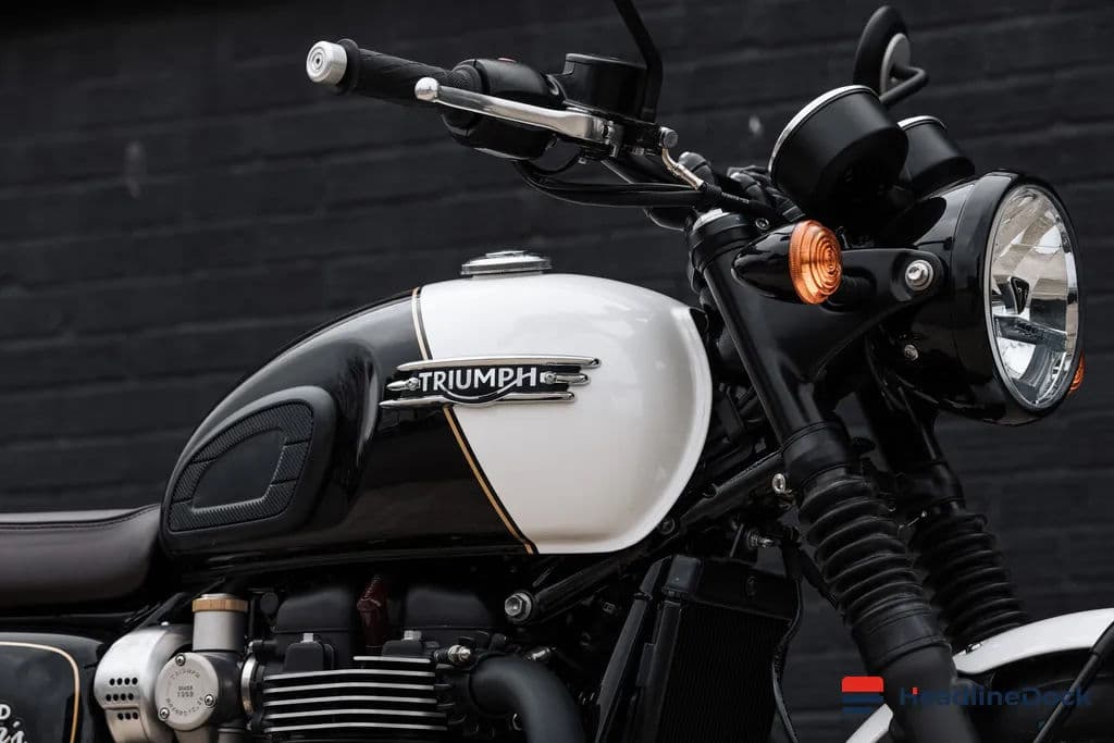 Triumph Unveils Iconic Speed Twin 1200 DGR Edition