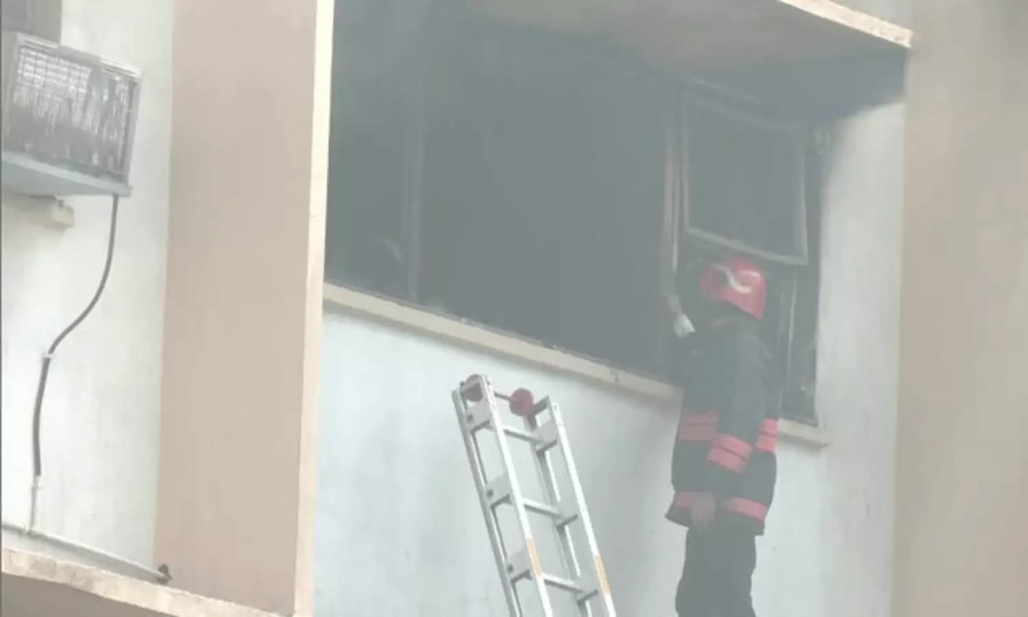 Fire Rages at Education Ministry in Delhi: Officials Respond Swiftly