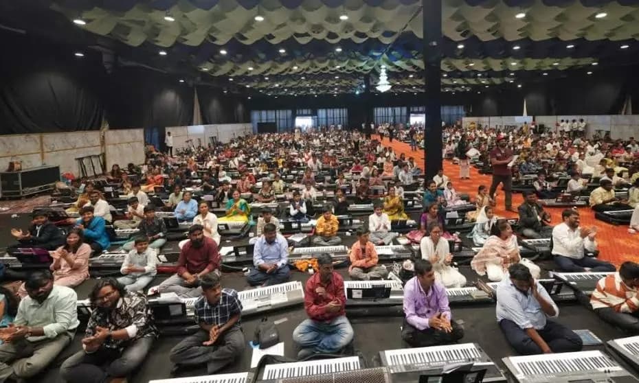Hyderabad's Keyboardists Smash Guinness World Record