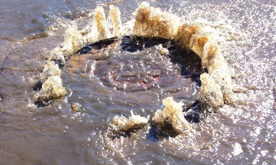 Two Workers Die in Bengaluru Sewage Well Accident; High-Level Inquiry Ordered