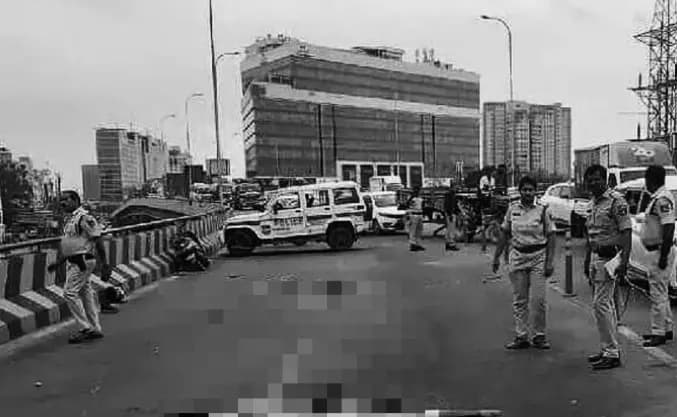 Two Killed in Fatal Road Accident on Gachibowli AMB Flyover in Hyderabad