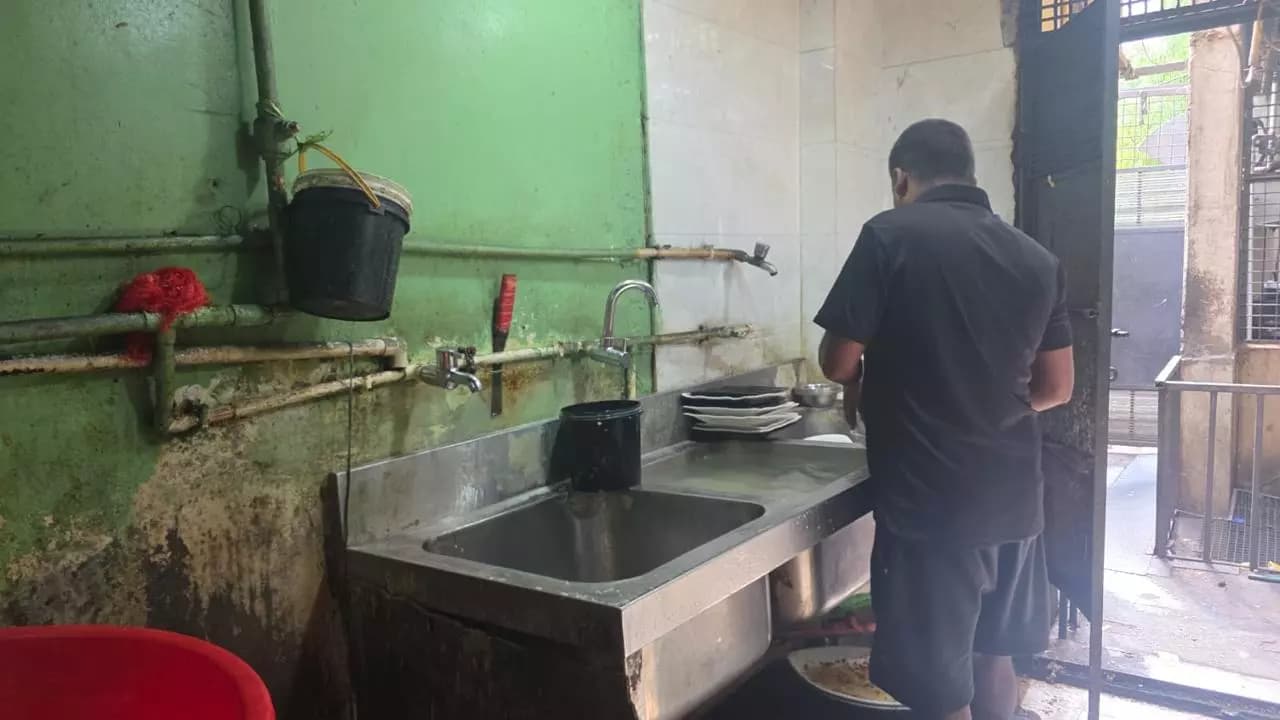 Food Safety Inspection Reveals Unhygienic Conditions at Raidurg Shah Ghouse Restaurant
