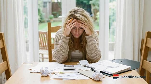 How to Effectively Support University Students Struggling with Financial Stress