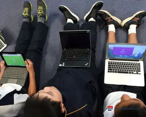 Victoria High Schools to Introduce Mandatory Daily Device-Free Time in 2027
