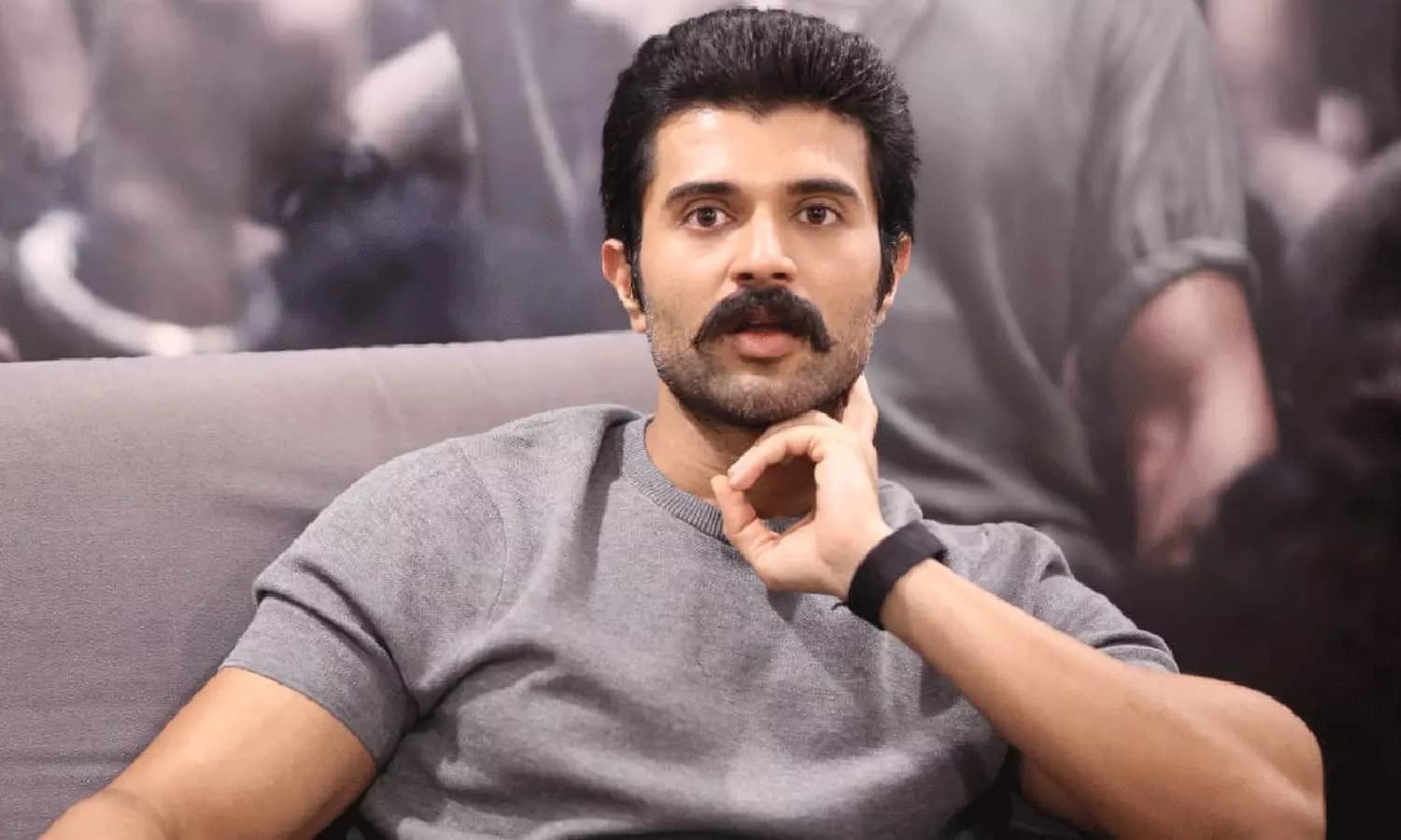 Vijay Deverakonda to Go Head-to-Head With Hollywood Actor Arnold Vosloo