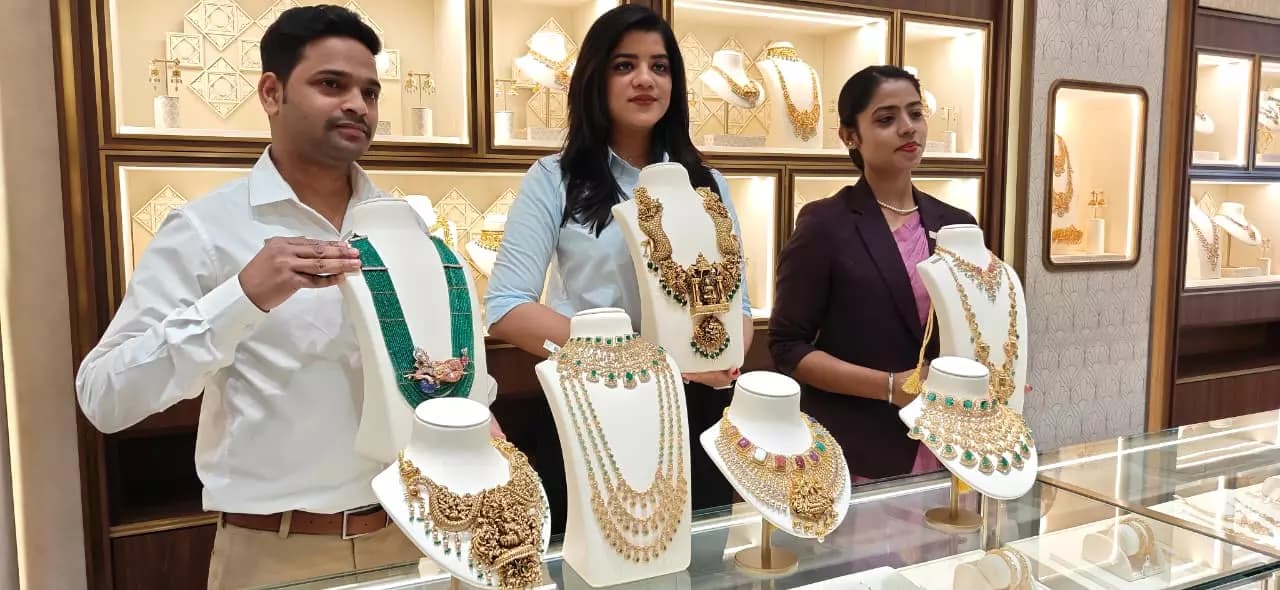 Malabar Gold & Diamonds Launches Artistry Store in Hyderabad