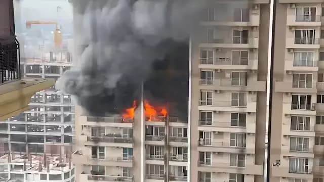 Fires Ignite Safety Concerns in Noida: An Incident at Sector 52