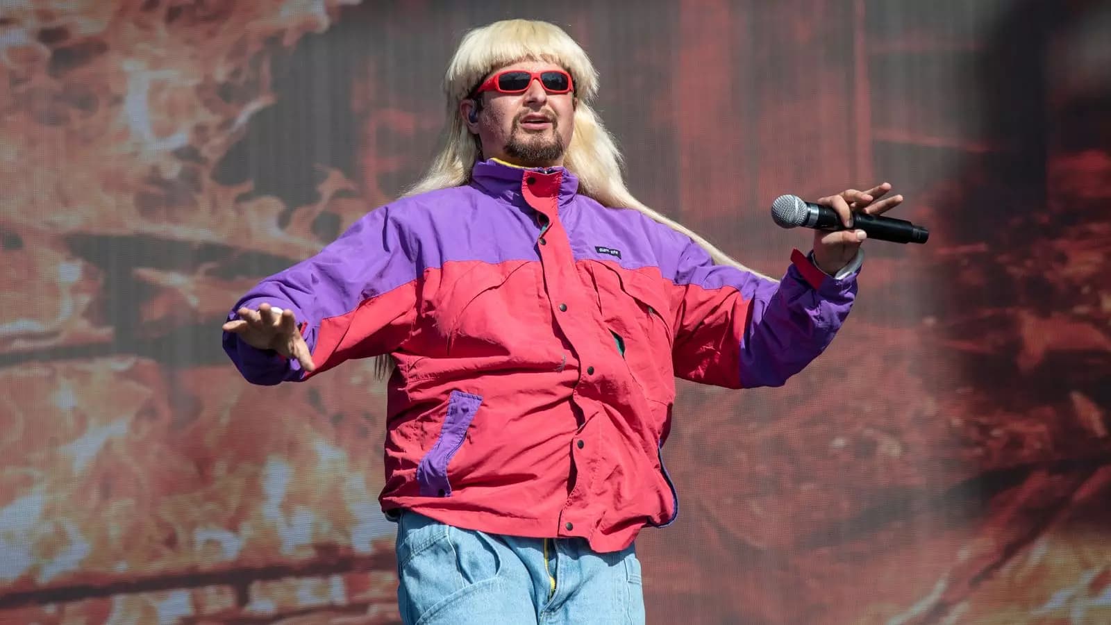 Singer Oliver Tree Killed in Tragic Mid-Air Helicopter Collision in Brazil