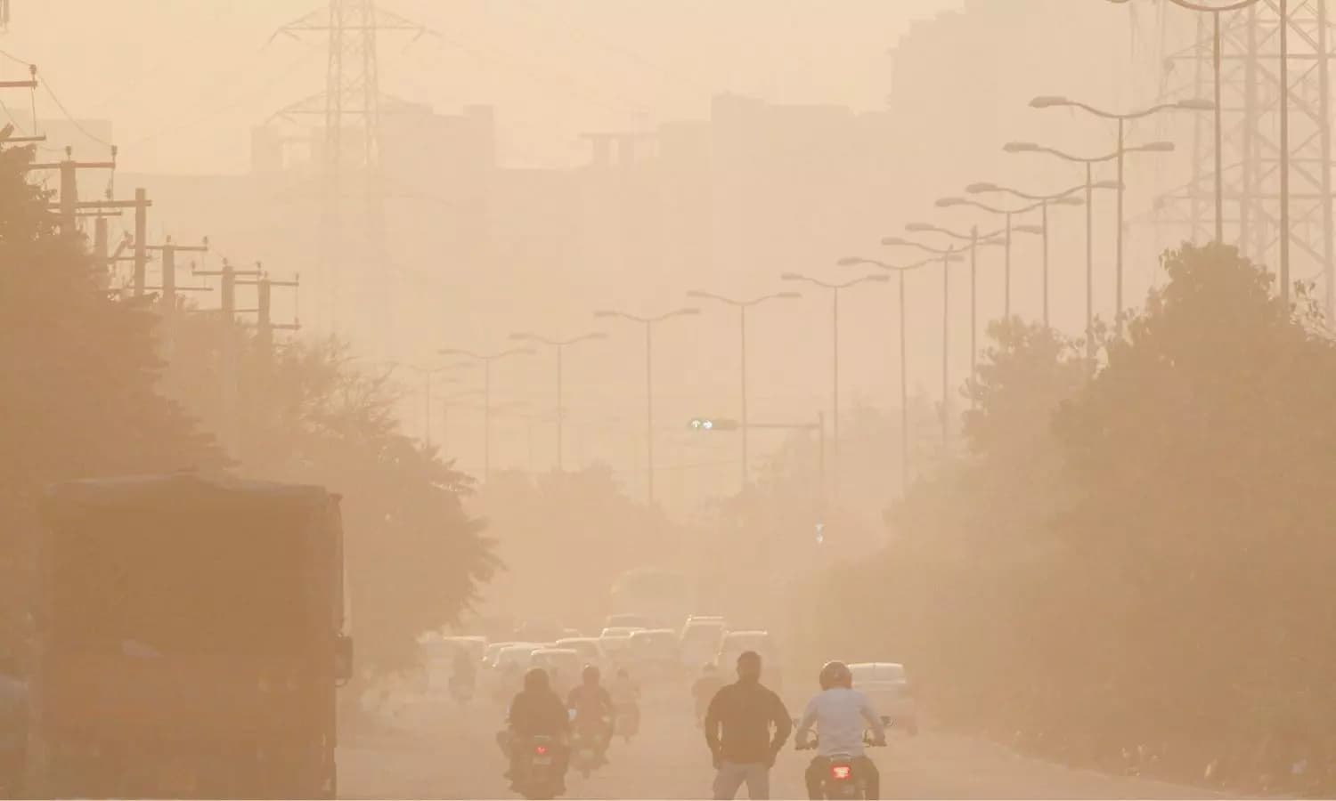 Delhi Dust Storm: Red Alert Issued for Severe Winds and Rain
