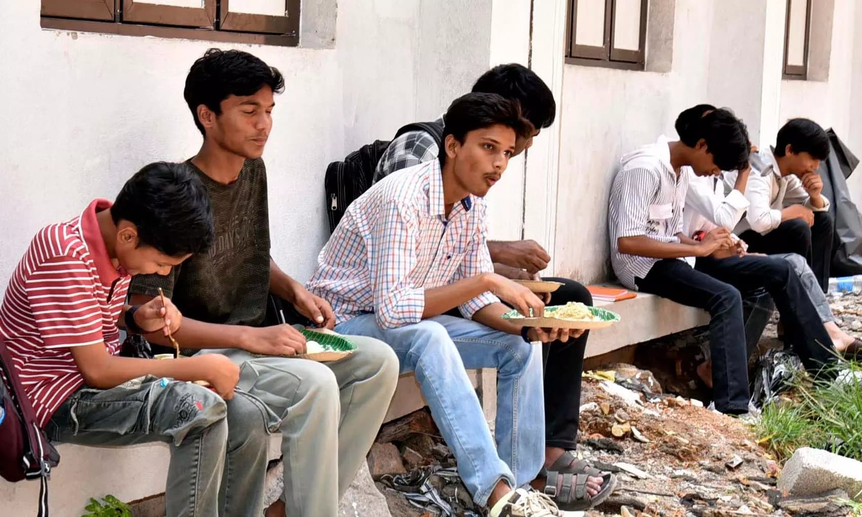 Government Launches New Free Breakfast Scheme for Junior College Students
