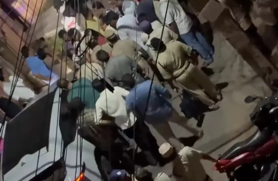 Police Intervene After Tense Confrontation at Telugu Desam Leader’s Eluru Residence