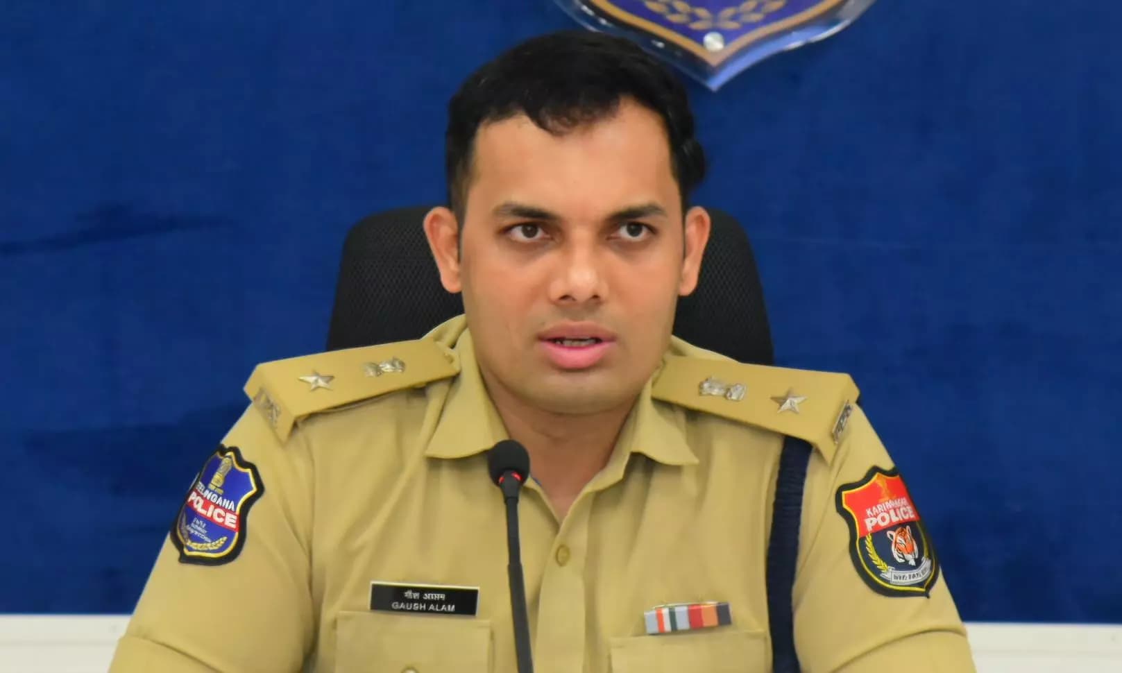 Karimnagar Police Book 52 Pan Shop Owners in Major Anti-Tobacco Drive