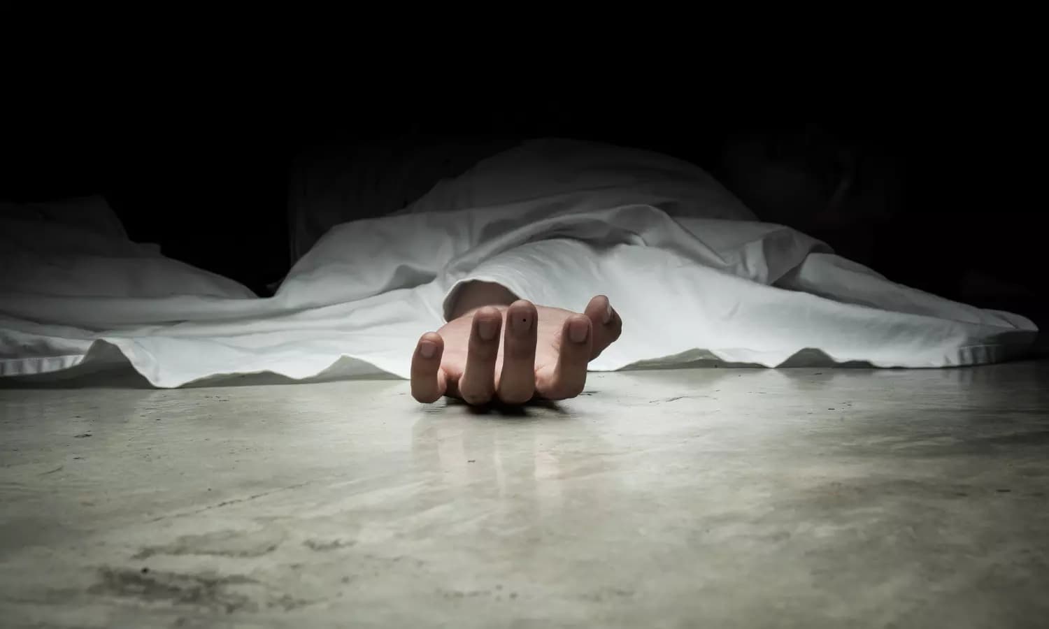 Mason Murdered in Santoshnagar; Local Police Launch Investigation into Fatal Attack