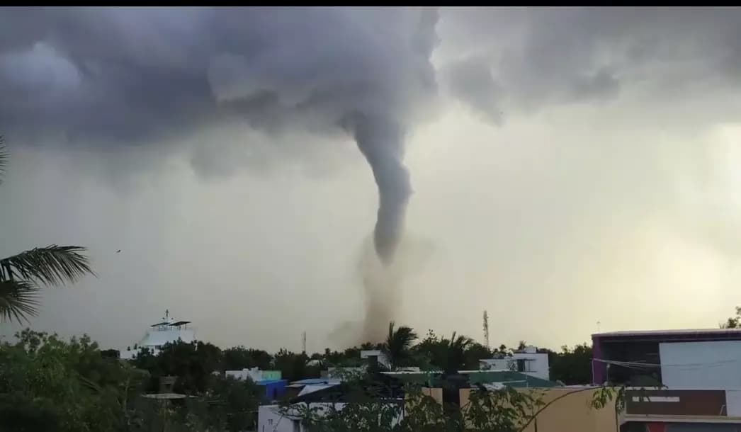 Severe Windstorm Causes Widespread Damage in Tamil Nadu’s Thoothukudi District
