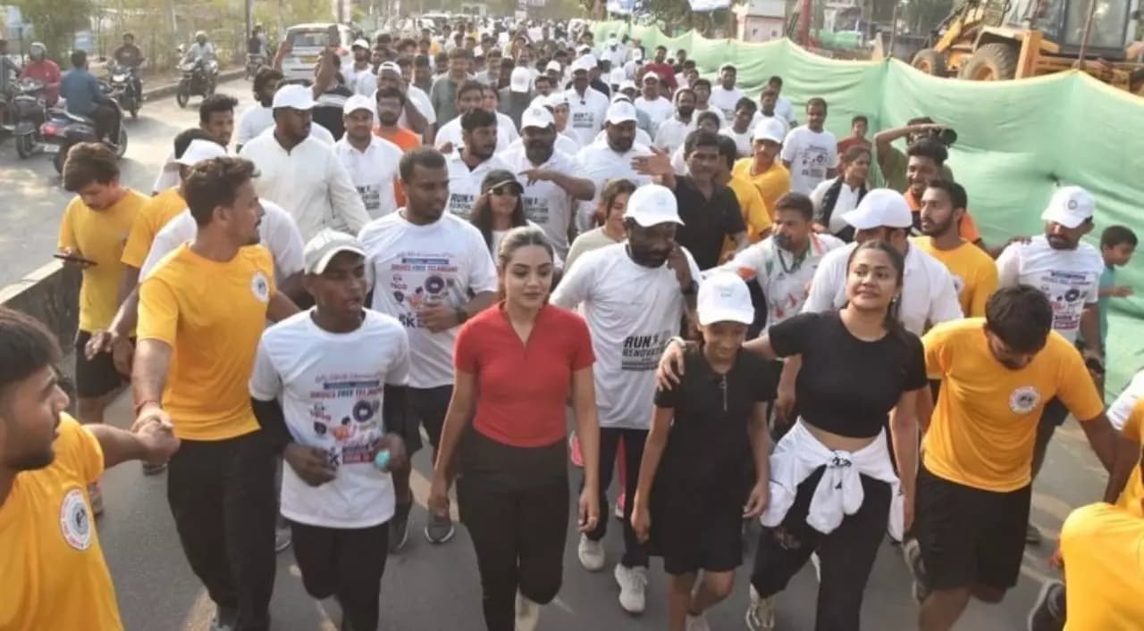 How Hyderabad Walking Groups Are Redefining Professional and Social Connections